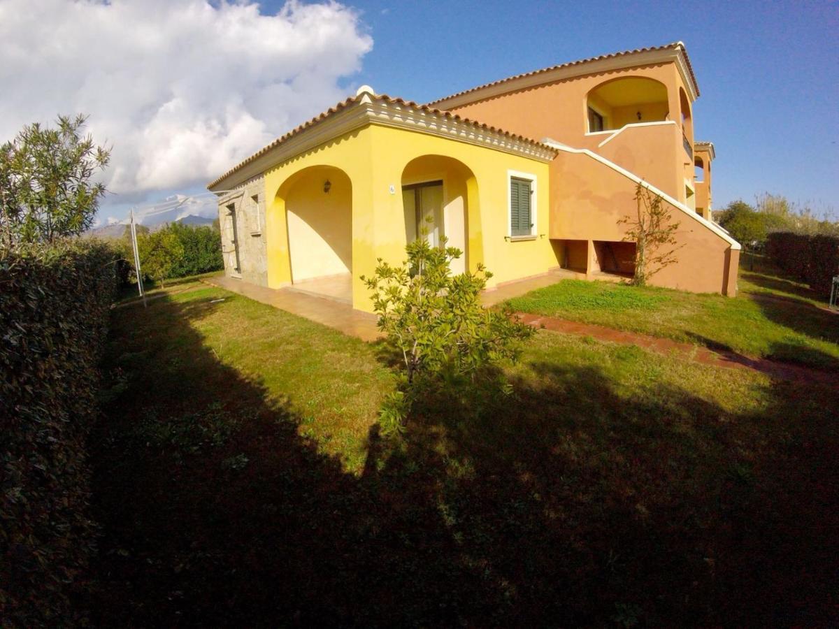 Residence Edilmare San Teodoro Pokoj fotografie