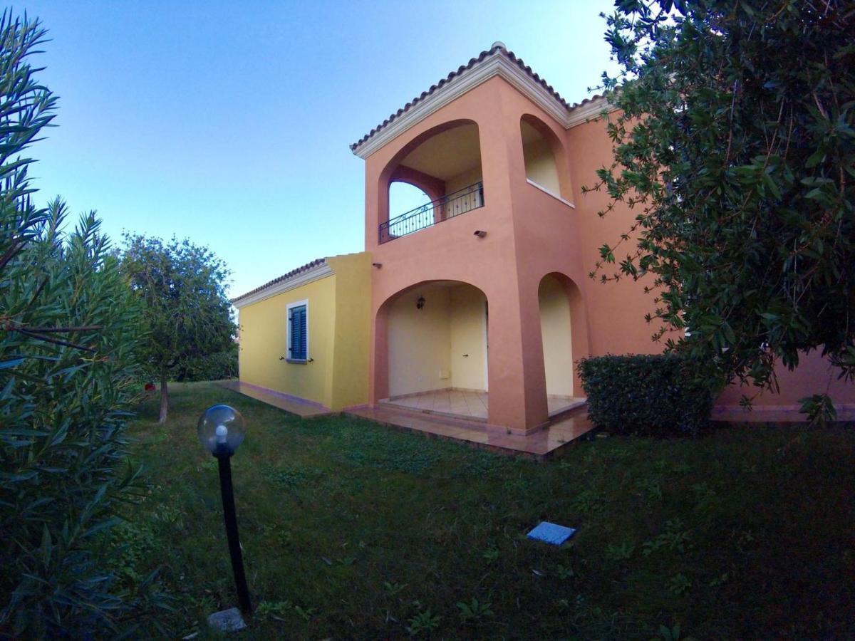 Residence Edilmare San Teodoro Pokoj fotografie
