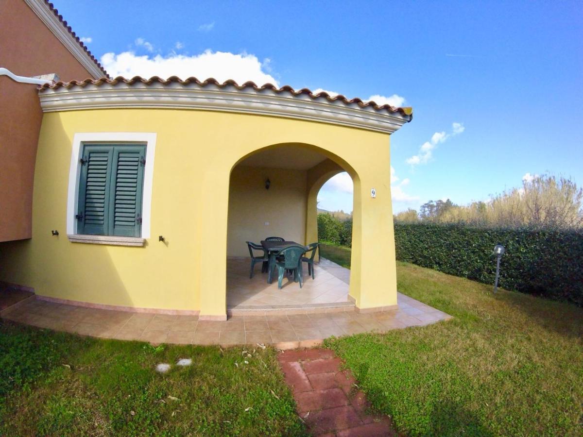 Residence Edilmare San Teodoro Pokoj fotografie